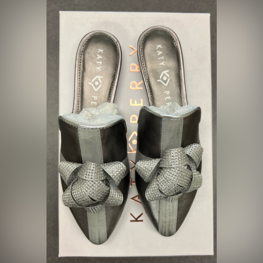 Katy Perry - size 5 M - NEW in box Gun Metal Gray Pointed Slip-On Mules with Bow - Picture 1 of 12
